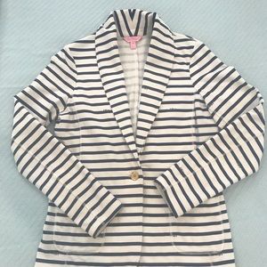 LILLY PULITZER KNIT NAVY AND WHITE BLAZER M